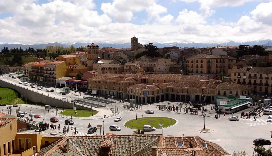 TwoBadTourists Talk: Video From Our Day Trip To Segovia Spain
