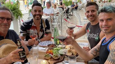 Because the Night Belongs to Us – LGBTQ+ Bar Crawl & Nightlife Itineraries for Major Cities in Europe