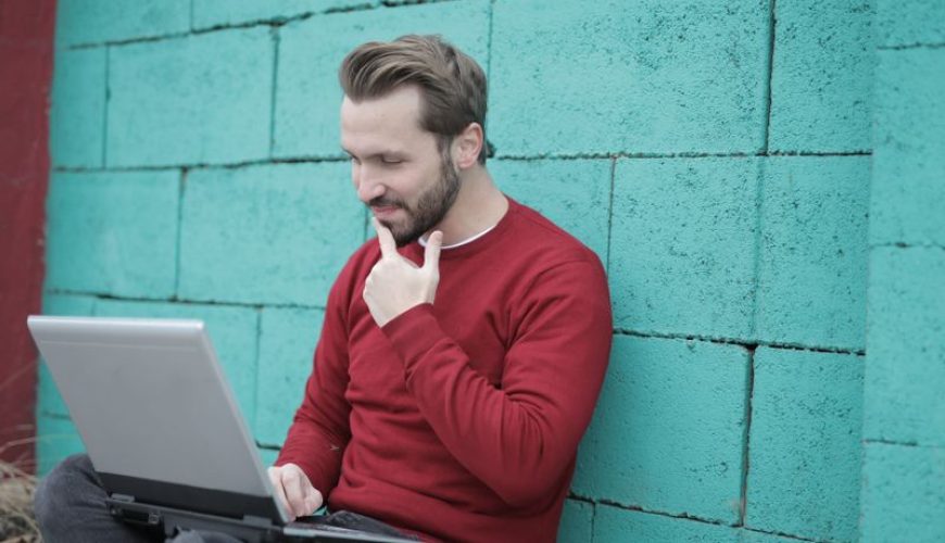 Bridges Without Trolls – The Best Gay Forums and Online Communities for LGBTQ Support and Friendship
